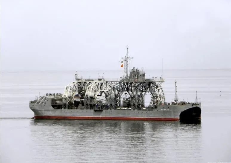 『知识连载』现役时间最长的海军舰船“公社”号（一）